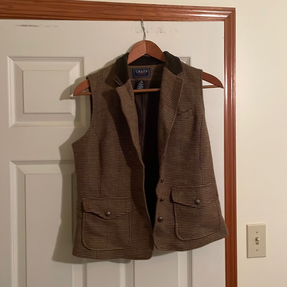 Vintage Chaps Women’s Wool Trim Vest